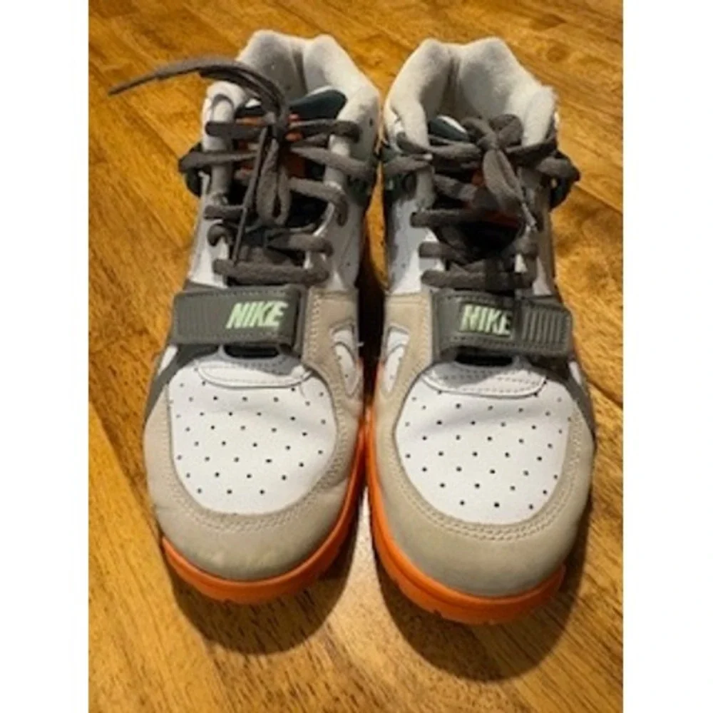 NIKE Air‎ Trainer 3 5Y Mid-Top Sneaker Miami Hurricanes Shoes Retro Basketball